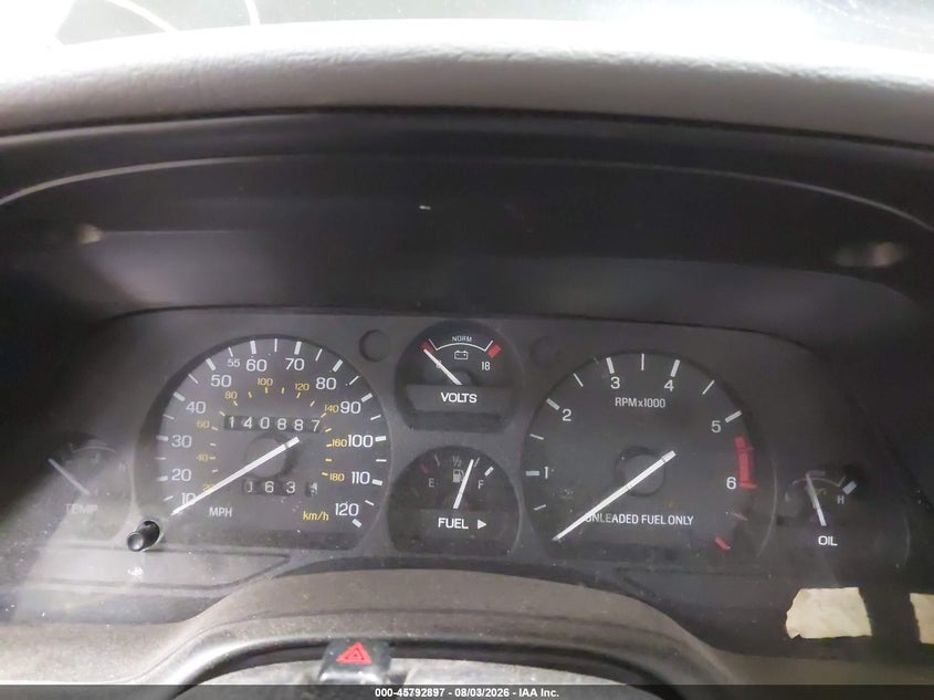 FORD THUNDERBIRD 1996 VIN 1FALP62WXTH176319