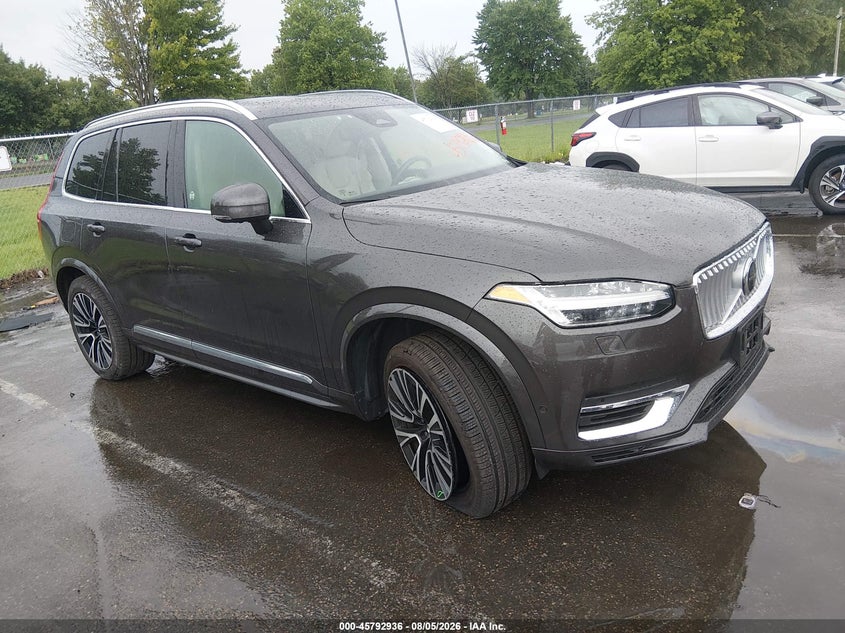 VOLVO XC90 PLUG-IN HYBRID - zdjęcie 1