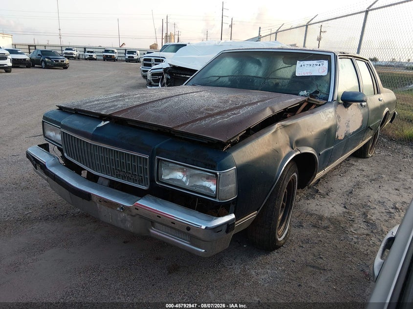 1989 CHEVROLET CAPRICE auction photo 2