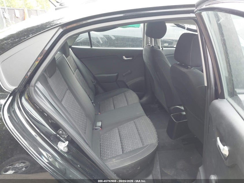 2018 KIA RIO auction photo 8