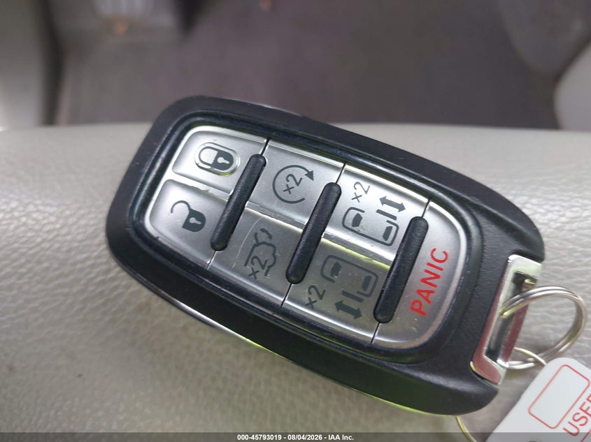 CHRYSLER PACIFICA - zdjęcie 11