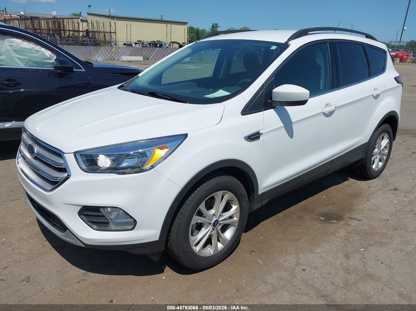 Vin: 1fmcu0gdxjud57539, lot: 46291897, ford escape se 20182