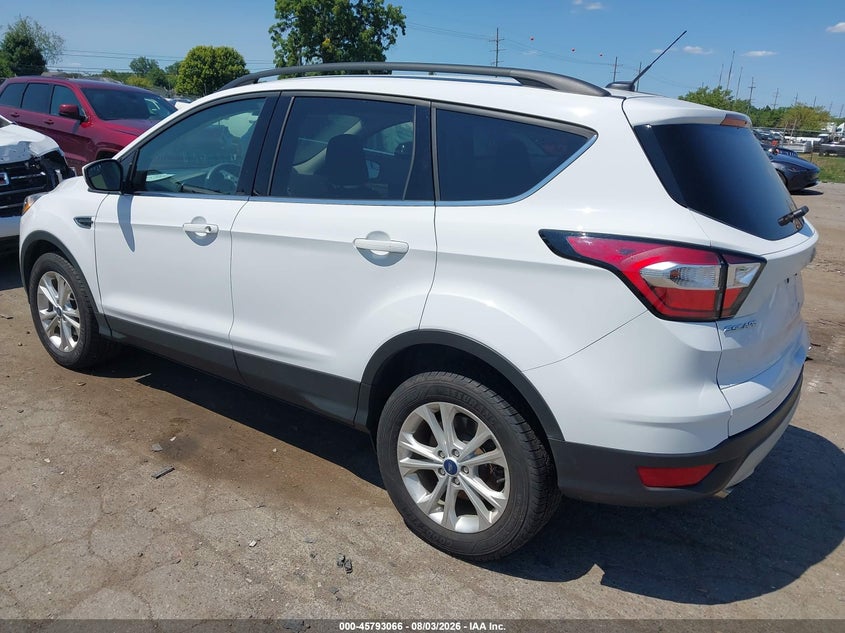 Vin: 1fmcu0gdxjud57539, lot: 46291897, ford escape se 20183