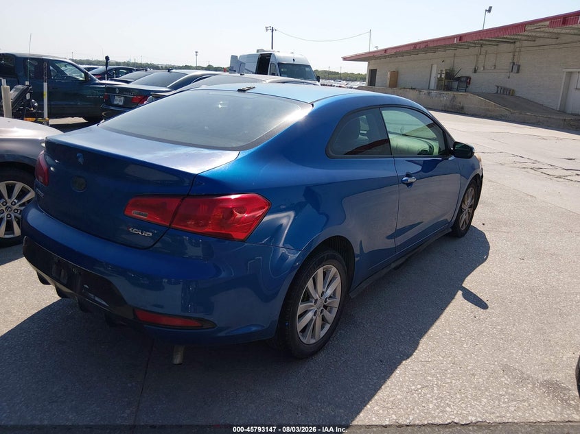 2014 KIA FORTE KOUP auction photo 4