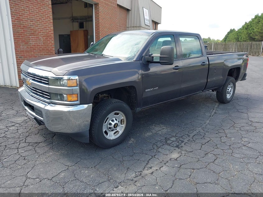 2015 CHEVROLET SILVERADO 2500HD BUILT AFTER AUG 14 auction photo 2