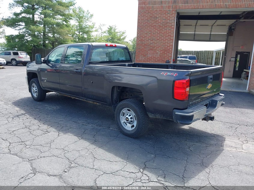 2015 CHEVROLET SILVERADO 2500HD BUILT AFTER AUG 14 auction photo 3