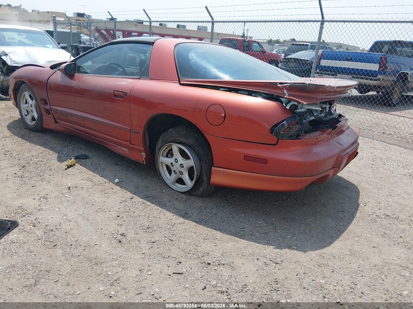 2002 PONTIAC FIREBIRD — zdjęcie 3