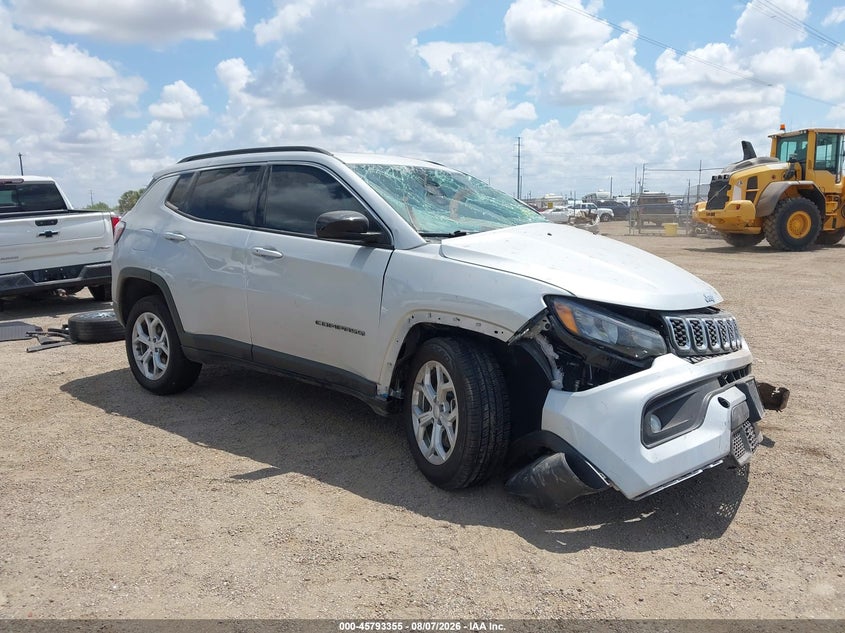 Vin: 3c4njdbn2rt107862, lot: 46292186, jeep compass latitude 4x4 2024 img_1