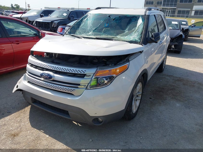 Vin: 1fmhk7d83bga22702, lot: 46292193, ford explorer xlt 20112