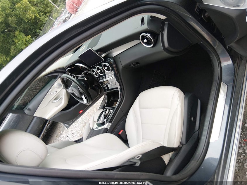 2016 MERCEDES-BENZ C 300 auction photo 5