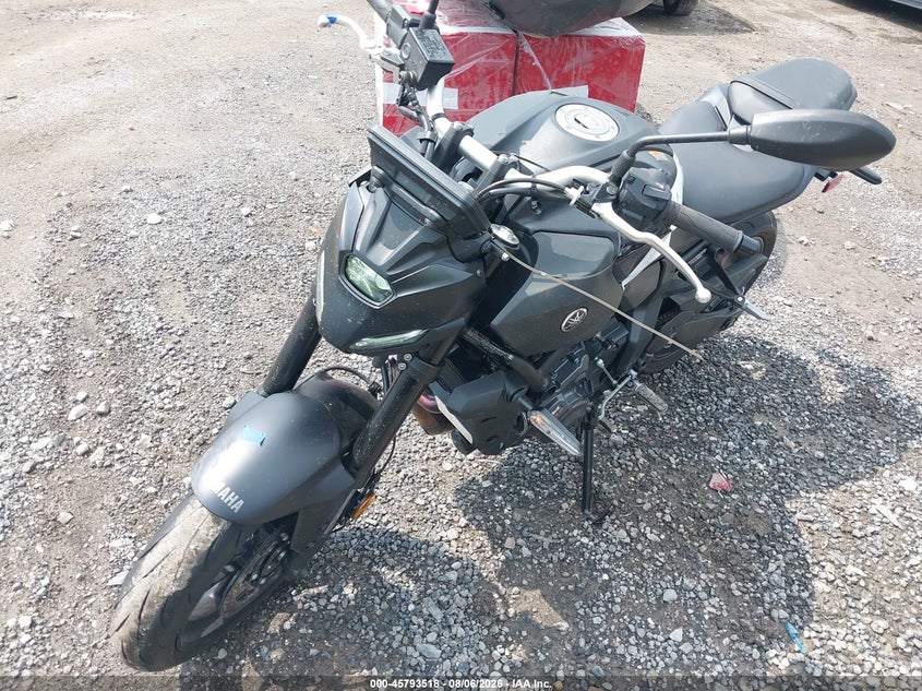2026 Yamaha Mtn690