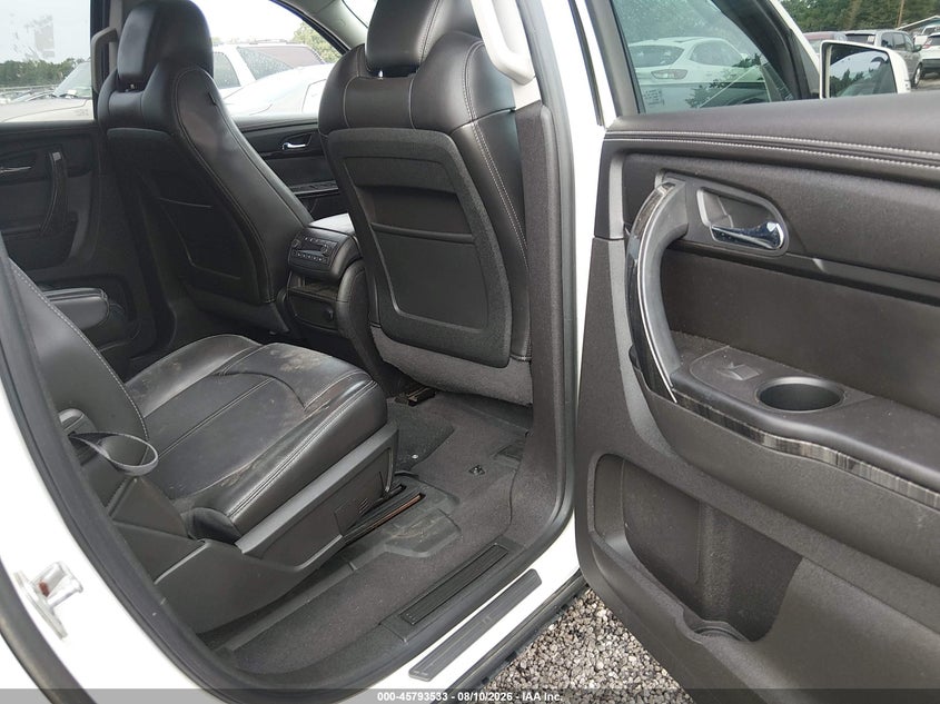 2013 GMC ACADIA auction photo 8