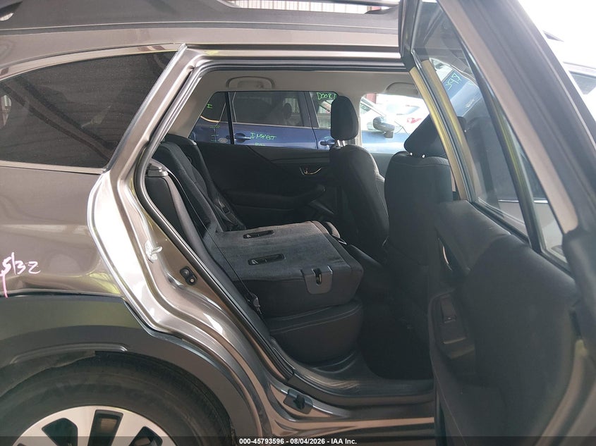 2023 SUBARU OUTBACK auction photo 8