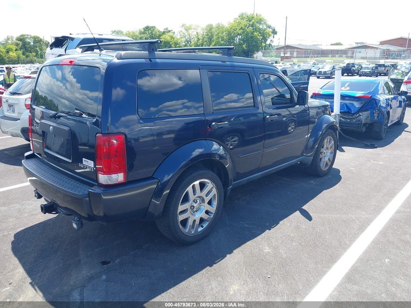 2011 DODGE NITRO auction photo 4