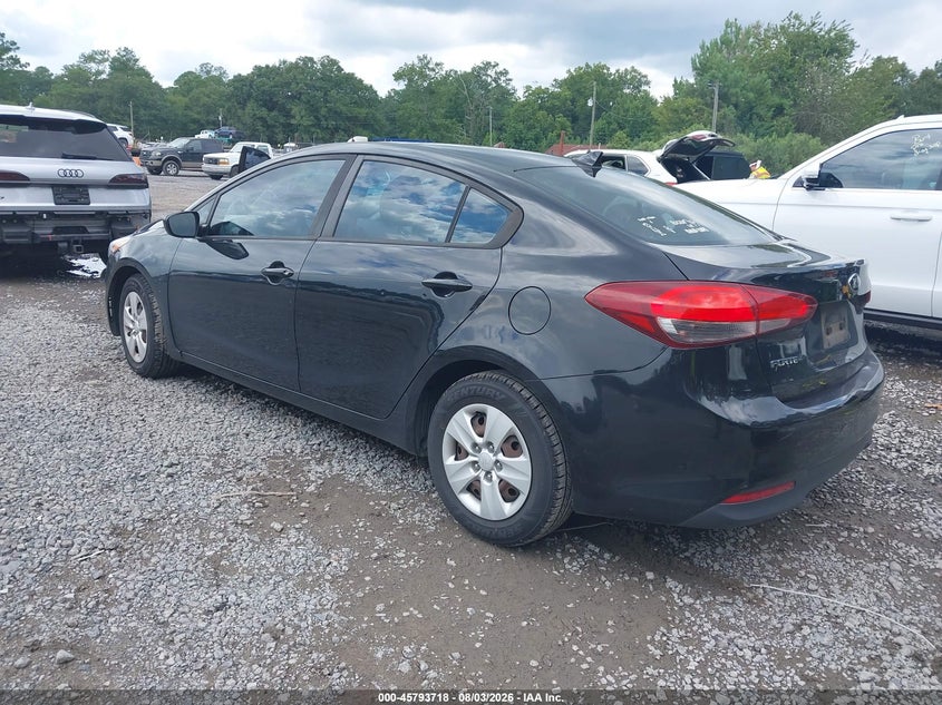 Vin: 3kpfk4a7xhe127056, lot: 46292549, kia forte lx 20173