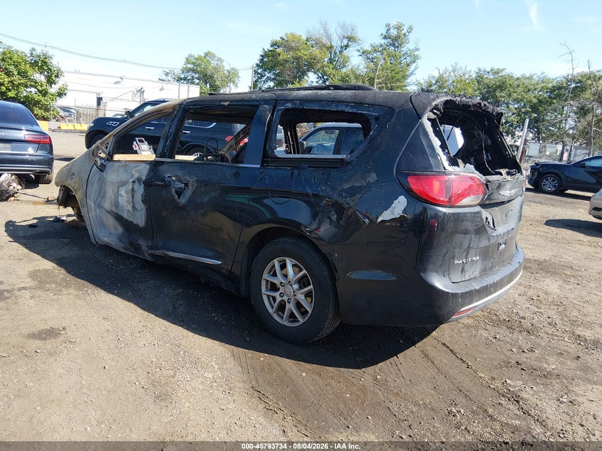 Vin: 2c4rc1bg0lr110295, lot: 46292565, chrysler pacifica touring l 20203