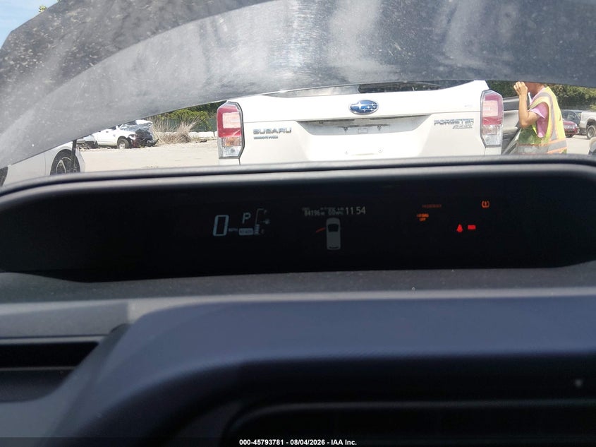 TOYOTA PRIUS C - zdjęcie 7