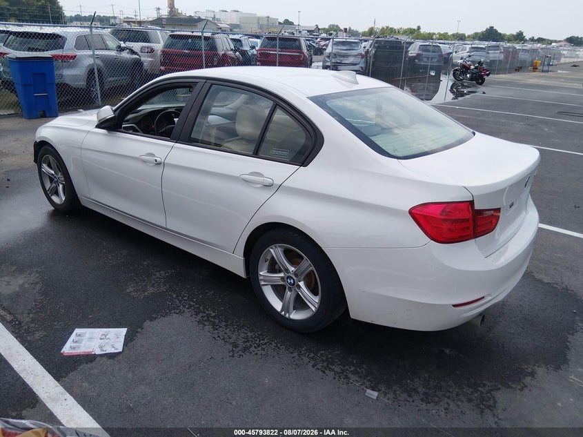 Vin: wba3b1c51dk129361, lot: 46292653, bmw 320i 20133