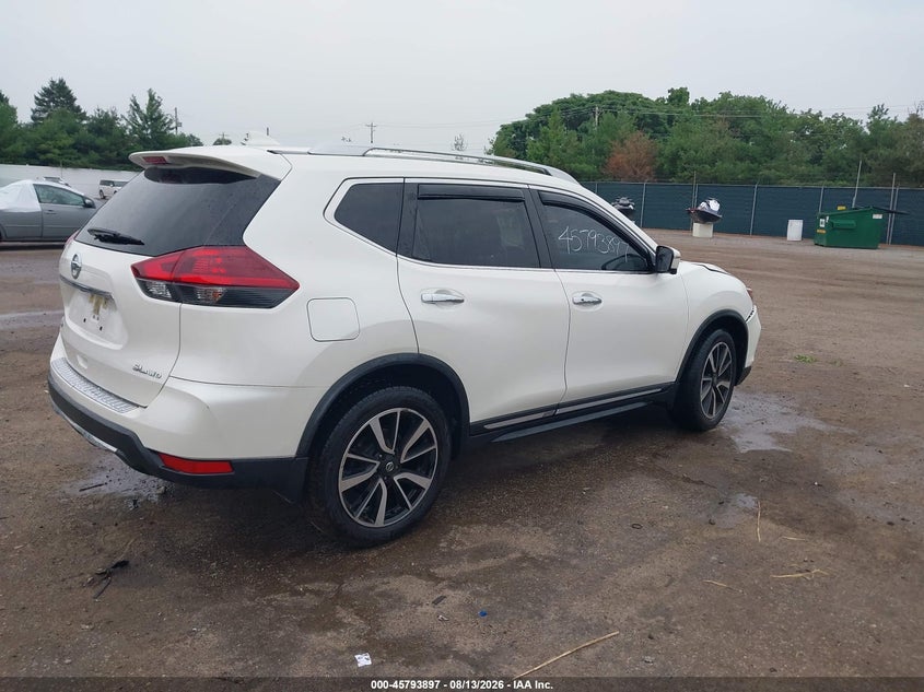2018 NISSAN ROGUE auction photo 4