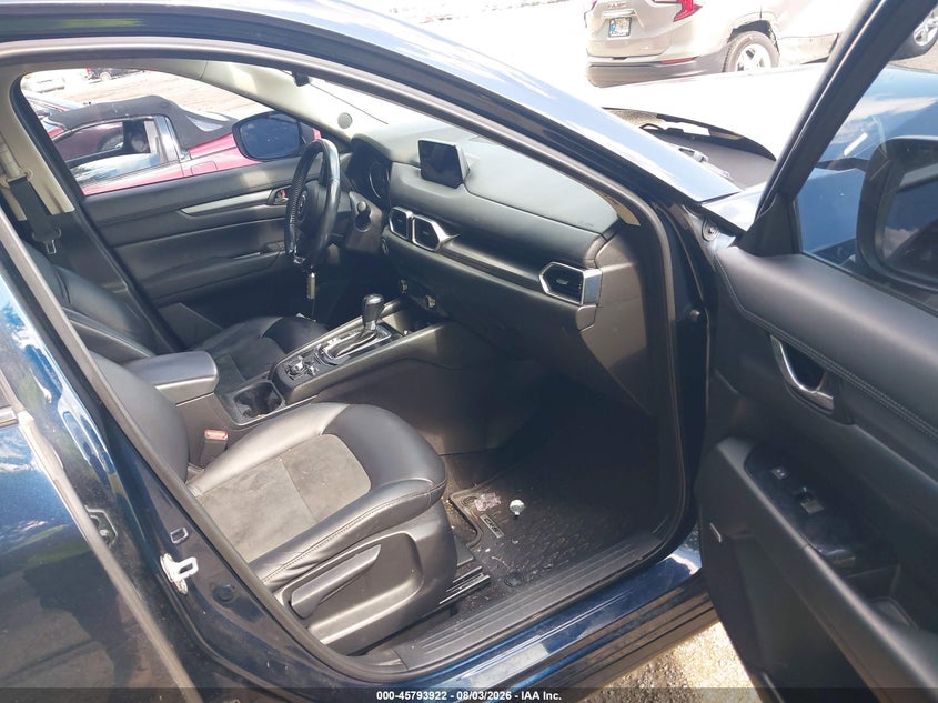 2017 MAZDA CX-5 auction photo 5