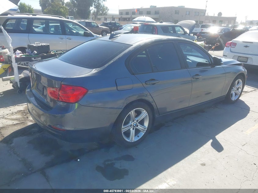 Vin: wba3c1c5xdf441152, lot: 46292812, bmw 328i 20134