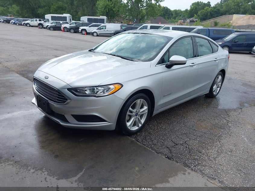2018 Ford Fusion, Normal Wear & Tear, IAAI, VIN 3FA6P0UU3JR279132 — photo 2