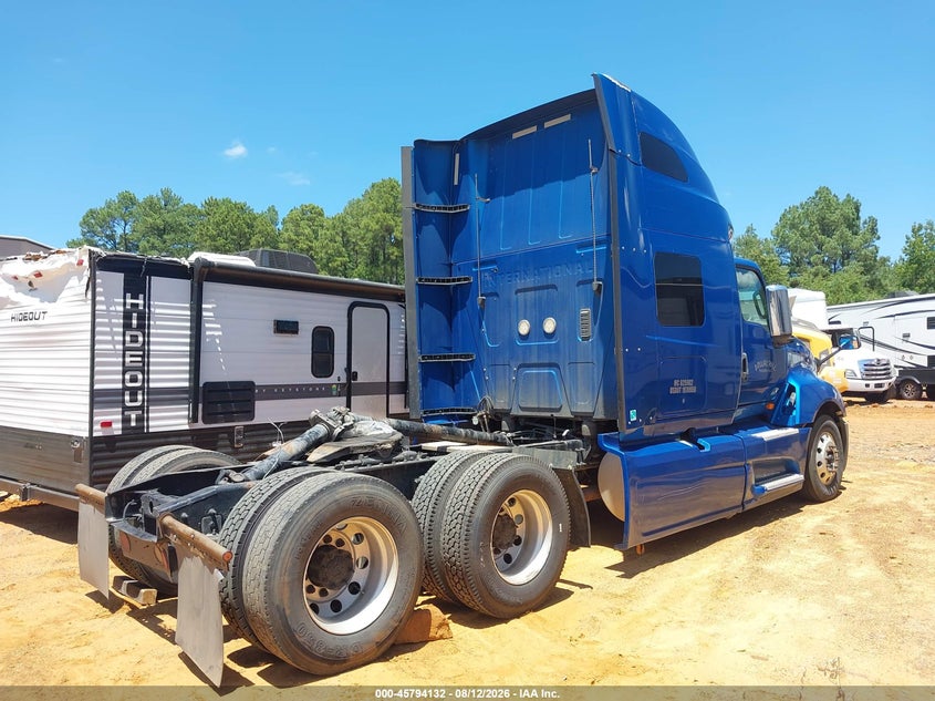 2019 INTERNATIONAL LT auction photo 4