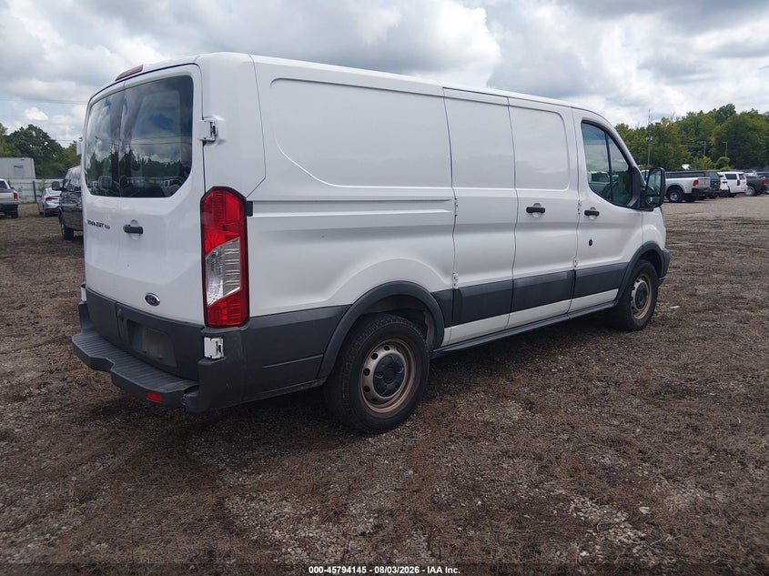 2018 FORD TRANSIT-150 auction photo 4