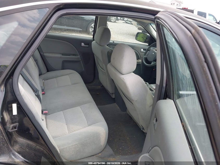 2007 FORD FIVE HUNDRED auction photo 8
