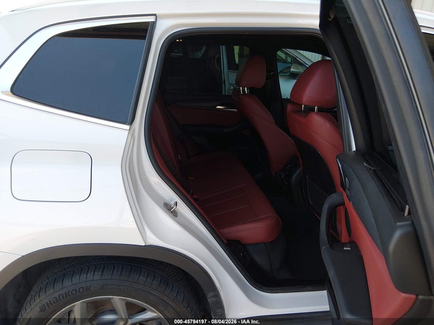 BMW X3 - zdjęcie 8