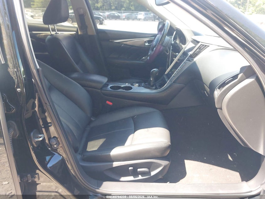 2016 INFINITI Q50 auction photo 5
