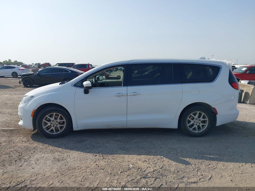 CHRYSLER PACIFICA - zdjęcie 14