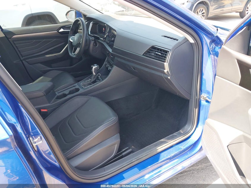 2023 VOLKSWAGEN JETTA auction photo 5