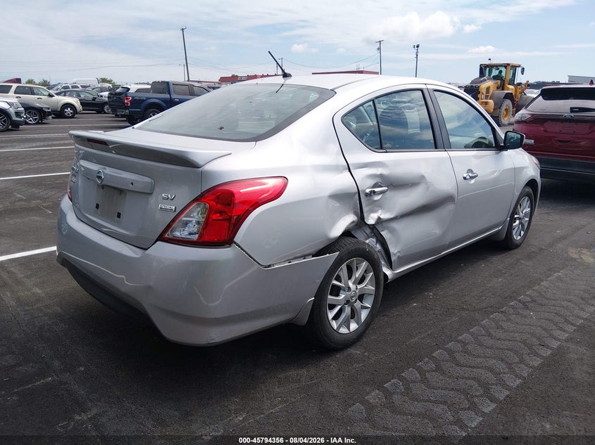 2018 NISSAN VERSA auction photo 6