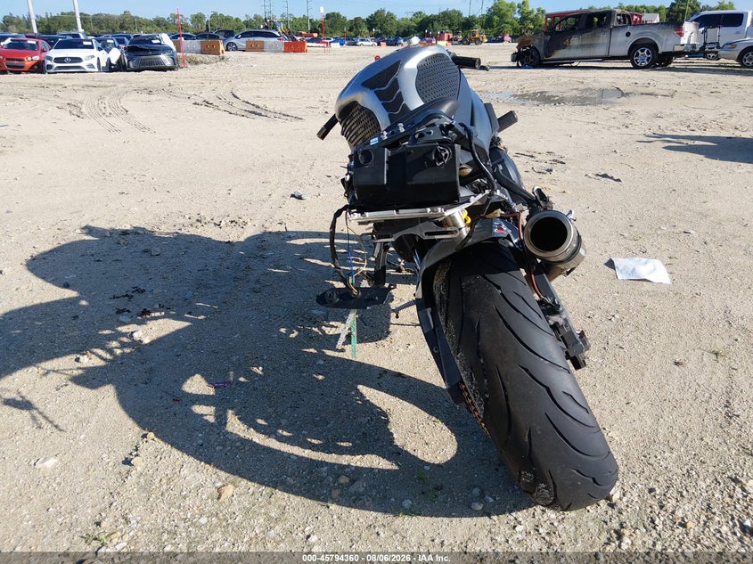 2003 YAMAHA YZFR1 auction photo 6