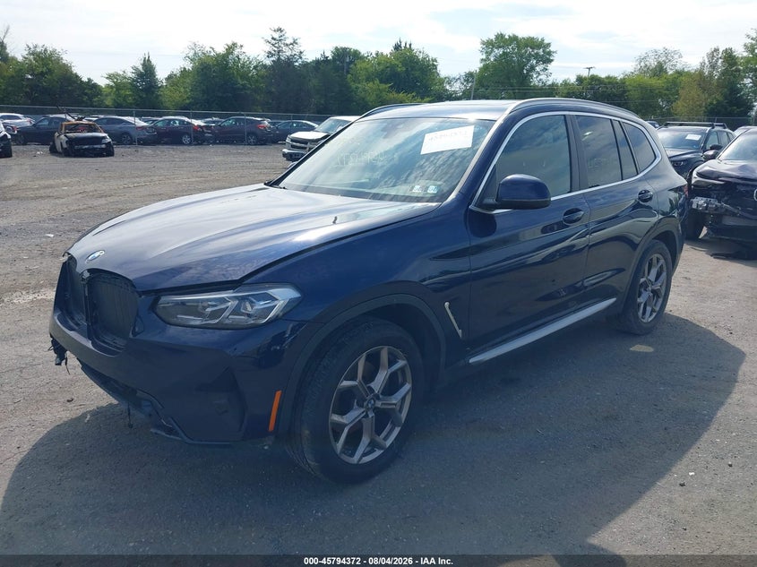 2022 BMW X3 auction photo 2