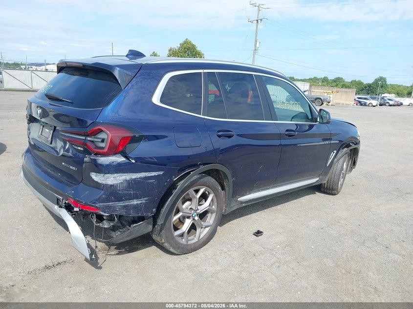 2022 BMW X3 auction photo 4