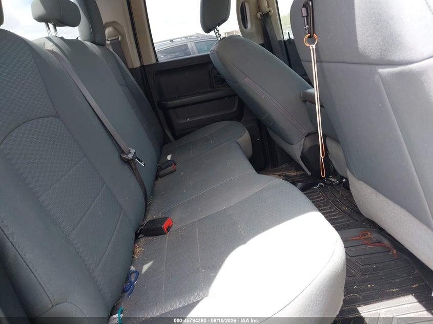 2019 RAM 1500 CLASSIC auction photo 8
