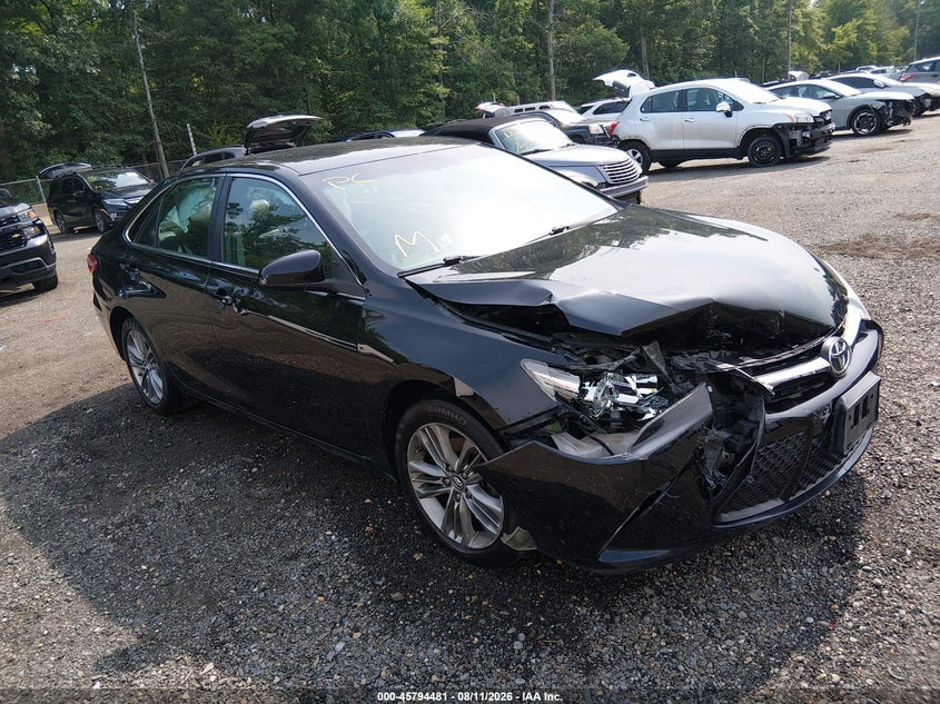 TOYOTA CAMRY - zdjęcie 1