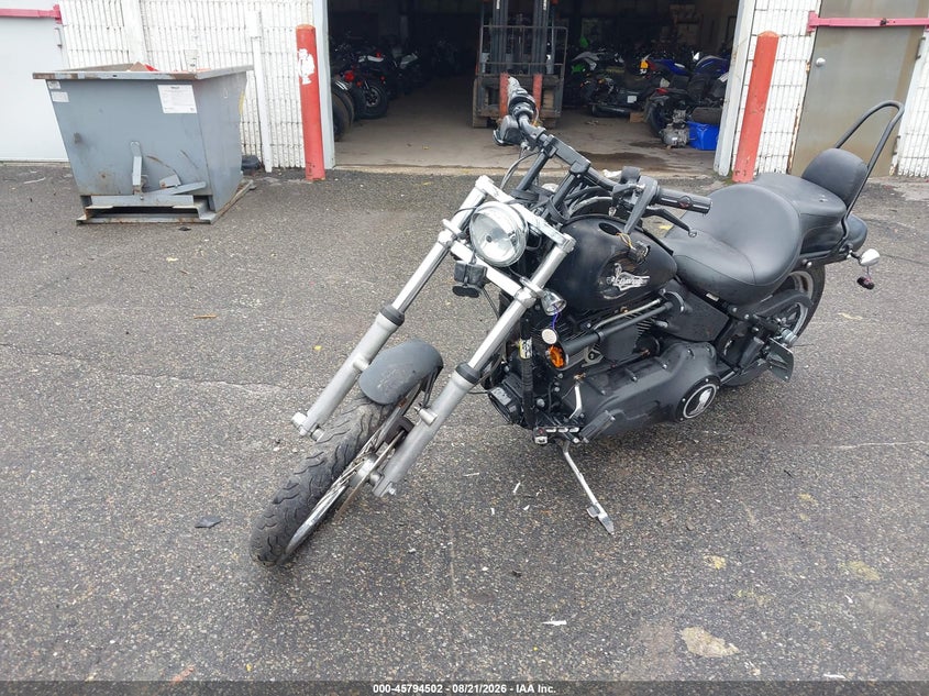 HARLEY-DAVIDSON FXSTB 2007