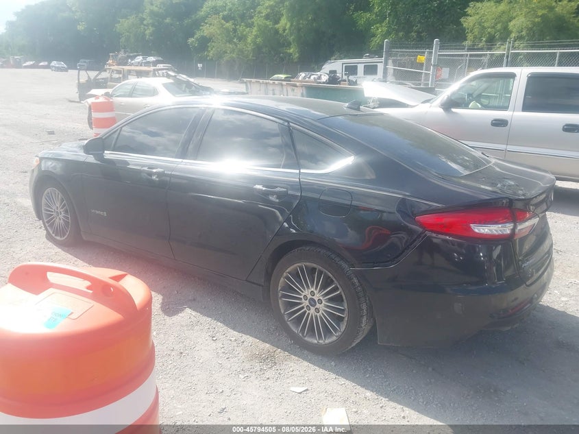 Vin: 3fa6p0luxkr257664, lot: 46293336, ford fusion hybrid se 20193