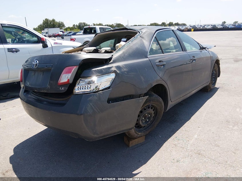 2011 TOYOTA CAMRY auction photo 4