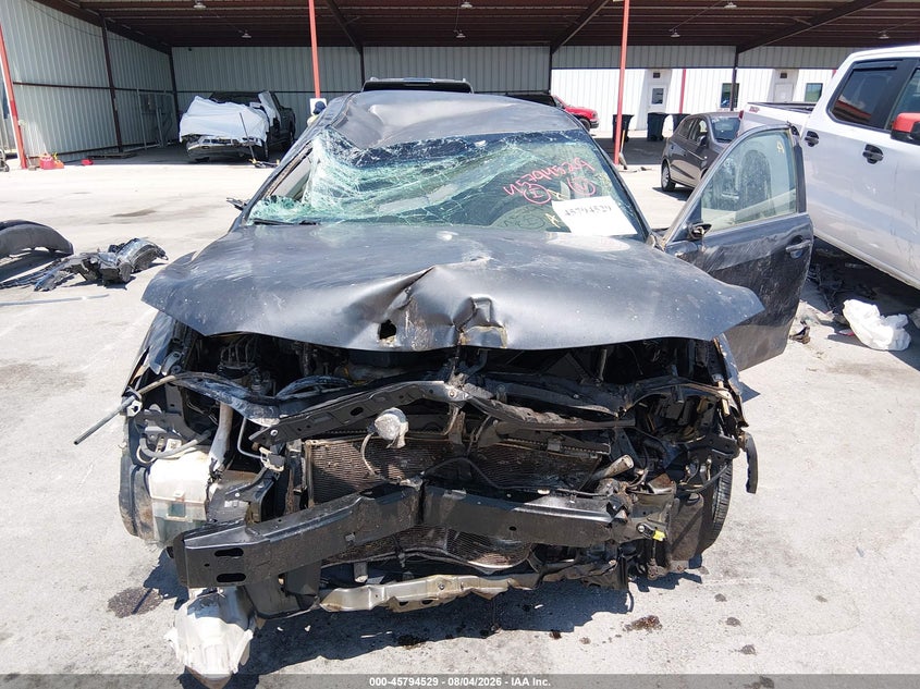 2011 TOYOTA CAMRY auction photo 6