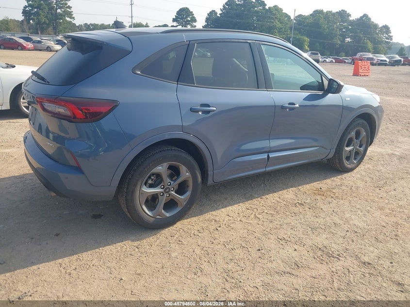 Vin: 1fmcu9mn0rua73785, lot: 46293431, ford escape st-line 20244
