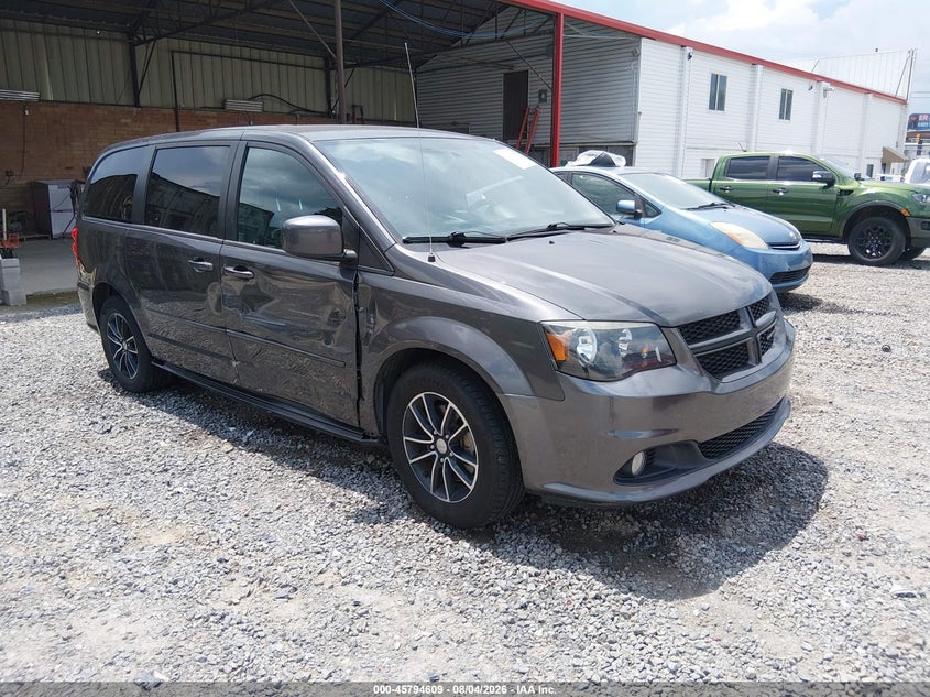 Vin: 2c4rdgeg4fr633688, lot: 46293440, dodge grand caravan r/t 2015 img_1