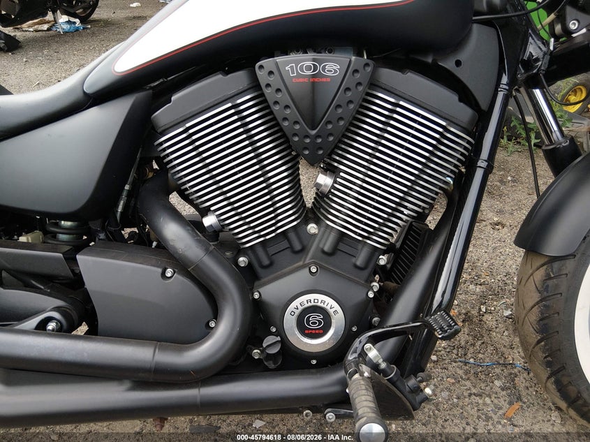 2014 VICTORY MOTORCYCLES HIGH-BALL auction photo 8