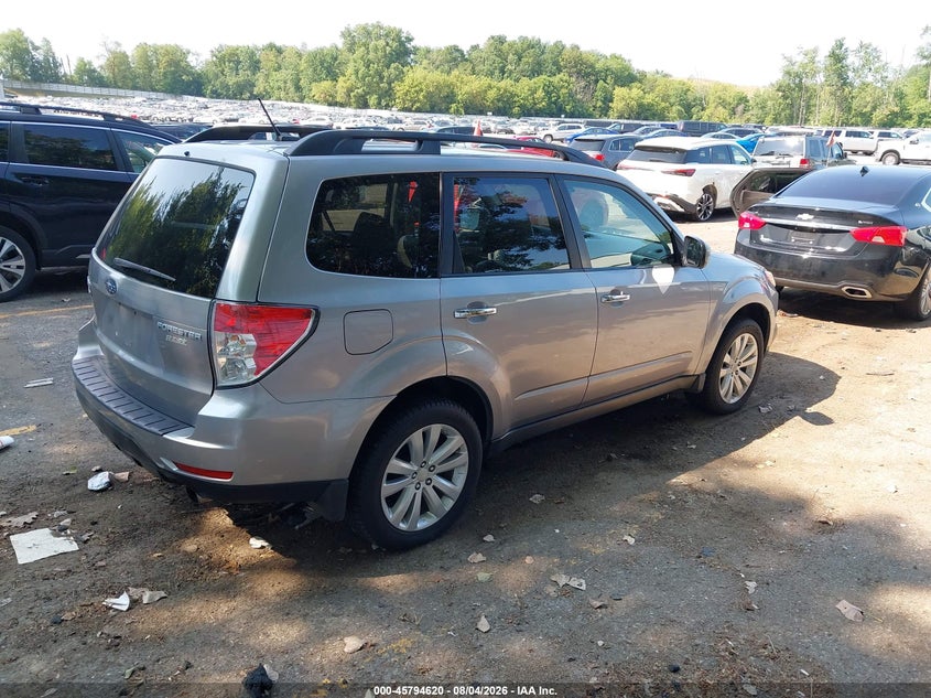 2011 SUBARU FORESTER auction photo 4