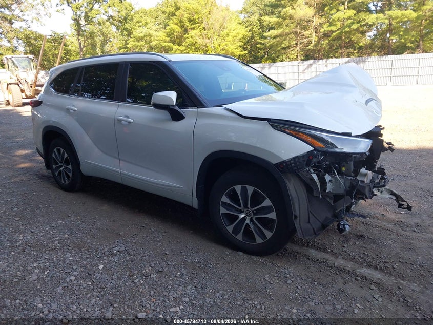 Vin: 5tdkdrbh3rs536682, lot: 46293544, toyota highlander xle 2024 img_1