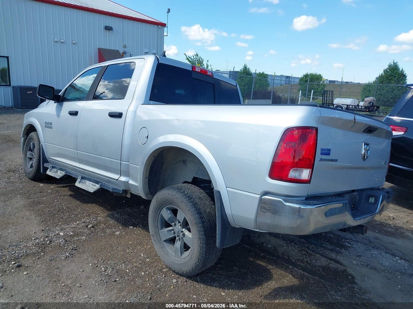 2016 RAM 1500 auction photo 3