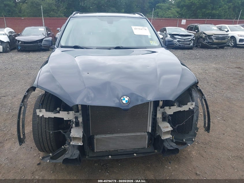 BMW X5 - zdjęcie 13
